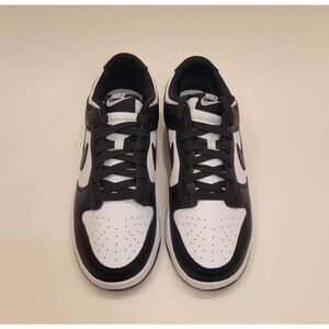 Nike Dunk Low Retro 'Panda' Shoe Size 9 *Authenticated*